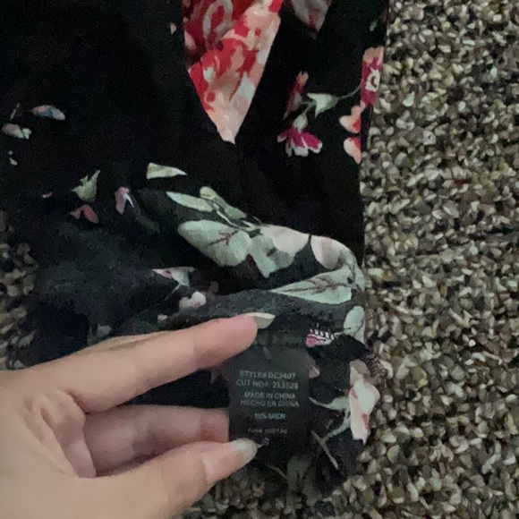 Annabelle Floral Print Dress, Size Small - Picture 6 of 6